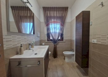 Bagno - Semi-detached house Via S. Chiara
 
4, Bucchianico - photo 28