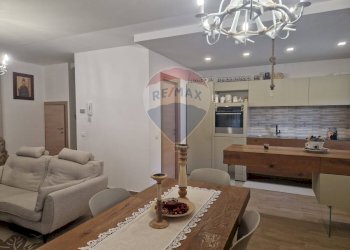 Sala da pranzo - Semi-detached house Via S. Chiara
 
4, Bucchianico - photo 44