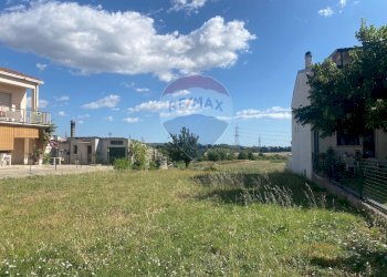 Giardino - Terreno edificabile via Aventino, Chieti - foto 2