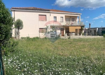 Casa all\'aperto - Terreno edificabile via Aventino, Chieti - foto 4