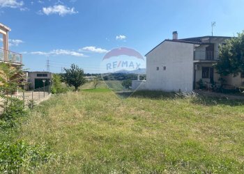 Giardino - Terreno edificabile via Aventino, Chieti - foto 9