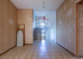 Ricezione / Lobby - Casa indipendente Via Val Di Foro
 
69, Casacanditella - foto 5