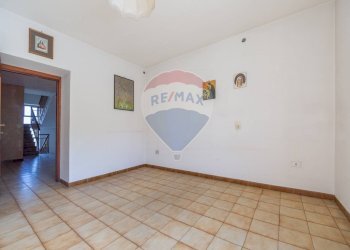 Stanza vuota - Casa indipendente Via Val Di Foro
 
69, Casacanditella - foto 11