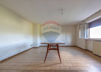 Stanza vuota - Casa indipendente Via Val Di Foro
 
69, Casacanditella - foto 20