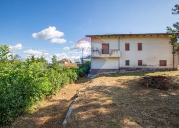 Casa all\'aperto - Casa indipendente Via Val Di Foro
 
69, Casacanditella - foto 36