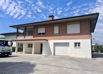 Foto 1 - Casa indipendente Stradone Dei Nicolosi
 
85, Vicenza - foto 1