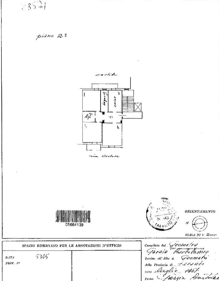 Foto 22 - Quadrilocale Via Crotone
 
13, Taranto - planimetria 1