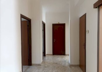 Foto 8 - Quadrilocale Via Crotone
 
13, Taranto - foto 8