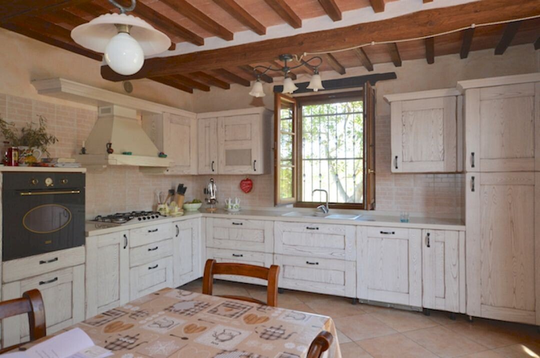 Rustic Strada del Lago, Chiusi - photo 2