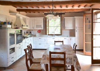 Rustic Strada del Lago, Chiusi - photo 3