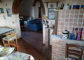 Rustic Strada del Lago, Chiusi - photo 11