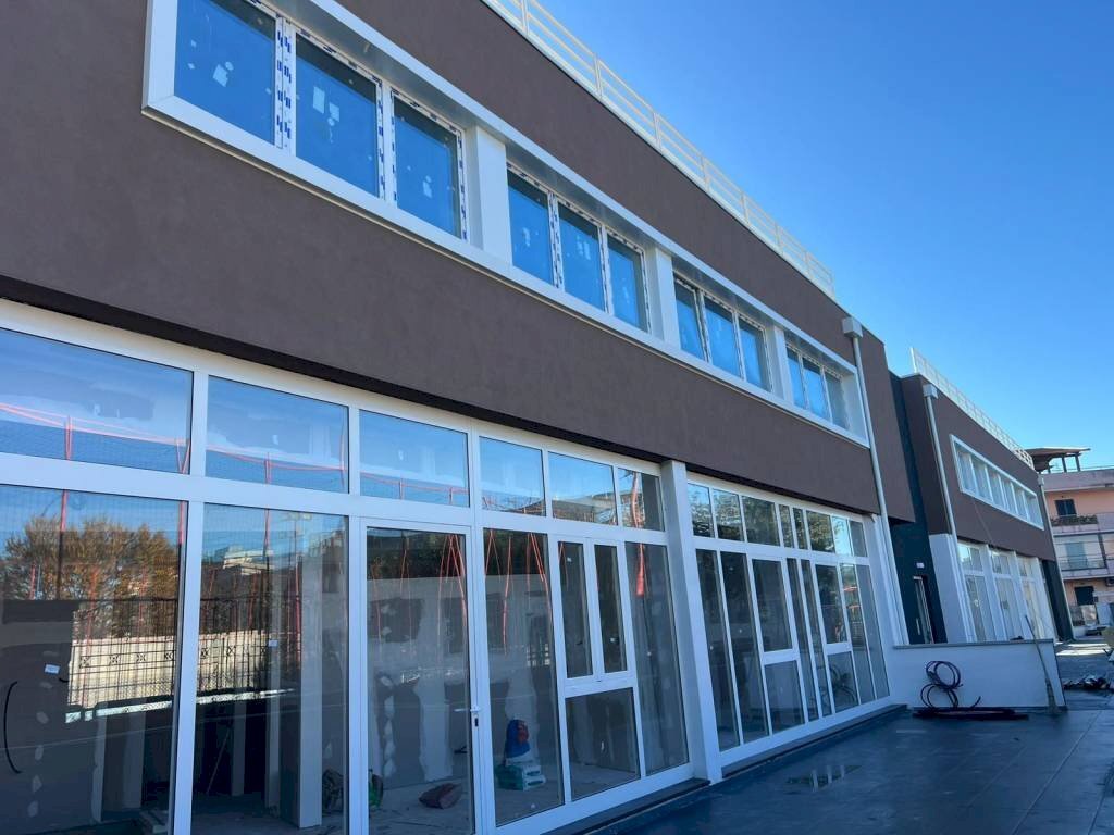 Facciata - Ufficio viale dei Platani, Cercola - foto 1