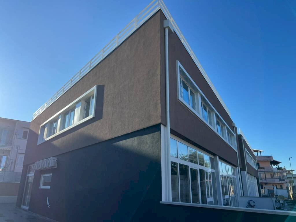 Facciata - Ufficio viale dei Platani, Cercola - foto 3