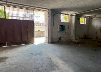 Magazzino - Capannone via Provinciale Madonnelle, Napoli - foto 3