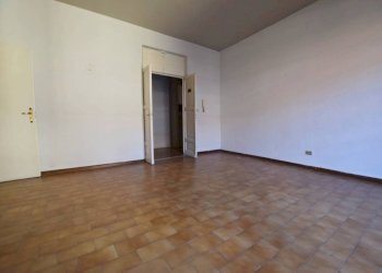 Cucina - Trilocale piazza Cesare Battisti, 2, Mondovì - foto 12