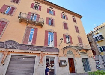 Facciata - Trilocale piazza Cesare Battisti, 2, Mondovì - foto 30