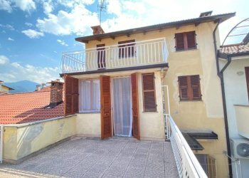 Terrazzo - Casa indipendente via Fratelli Carle, 42, Chiusa di Pesio - foto 2