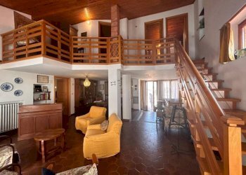 Salone - Casa indipendente via Fratelli Carle, 42, Chiusa di Pesio - foto 27