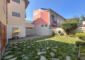 Cortile interno - Casa indipendente via Fratelli Carle, 42, Chiusa di Pesio - foto 46
