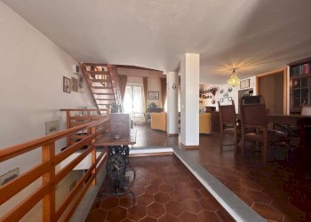 Salone - Casa indipendente via Fratelli Carle, 42, Chiusa di Pesio - foto 26