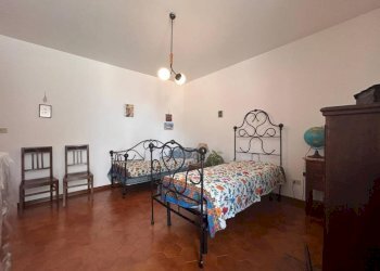 Camera da letto - Casa indipendente via Fratelli Carle, 42, Chiusa di Pesio - foto 33