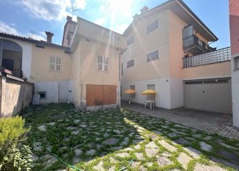 Cortile interno - Casa indipendente via Fratelli Carle, 42, Chiusa di Pesio - foto 50