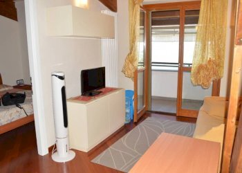 Soggiorno - Bilocale via Sant'Anna, 116, Roburent - foto 1