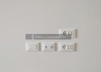 DETTAGLIO PRESE CORRENTE - Three-room apartment Roncadelle - photo 8