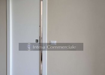 DETTAGLIO  PORTE SCORREVOLI - Trilocale Roncadelle - foto 10