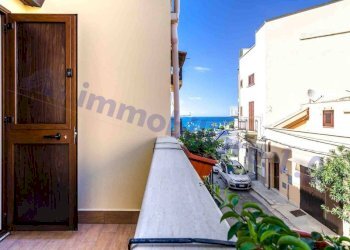 Vista - Casa indipendente via Vittor Pisani, 1, Castellammare del Golfo - foto 1