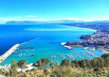 Vista - Casa indipendente via Vittor Pisani, 1, Castellammare del Golfo - foto 16