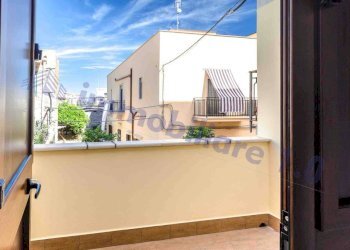 Terrazzo - Casa indipendente via Vittor Pisani, 1, Castellammare del Golfo - foto 3