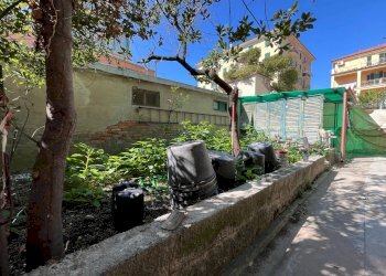 Giardino - Appartamento Via sciaccaluga, Lavagna - foto 9