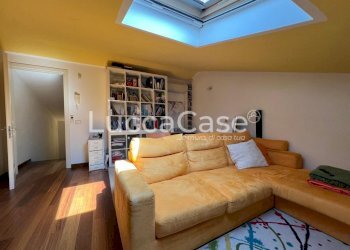 Villa a Schiera Lucca (zona San Concordio Contrada) - foto 24
