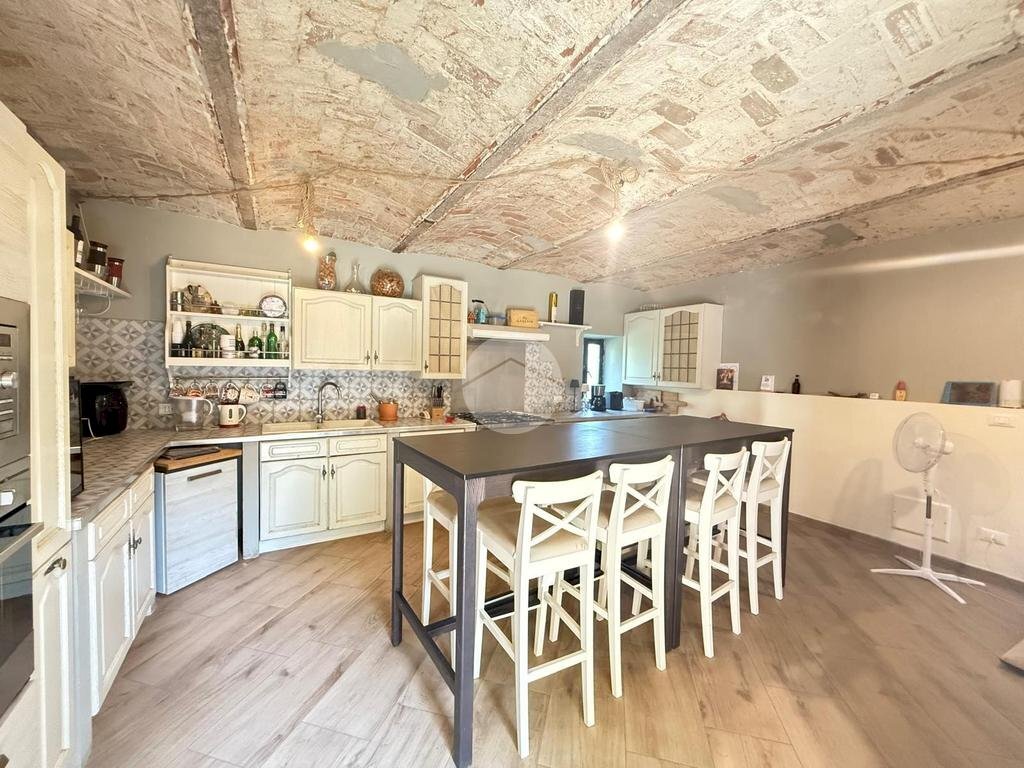 Casa indipendente Regione Tetti Ravera, Sciolze - foto 1