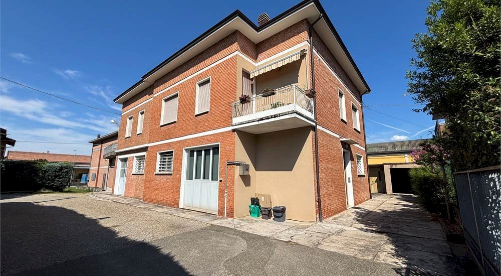 Villa Vignola - photo 1