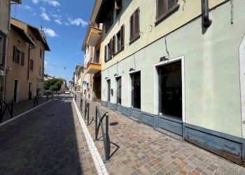 Negozio Via Pietro Custodi, Galliate - foto 14