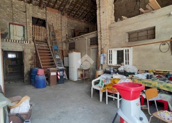 Semi-detached house Brescello, Brescello - photo 9