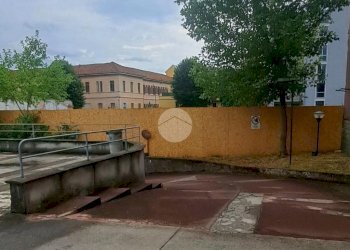 Box Via Diego Guicciardi, Milano (zona Dergano) - foto 19