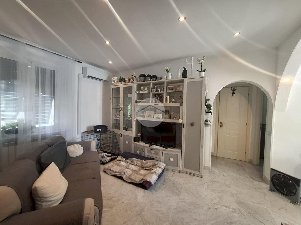 Quadrilocale Via Mario Bercilli, Genova (zona Certosa) - foto 1