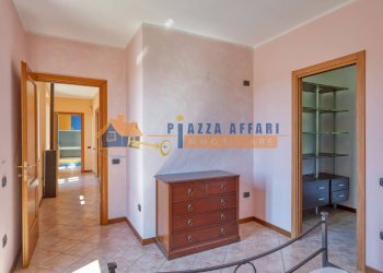 Foto 17 - Casa indipendente VIA DANTE ALIGHIERI
 
10, Carnago - foto 17