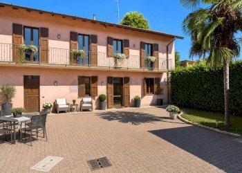 Foto 3 - Casa indipendente VIA DANTE ALIGHIERI
 
10, Carnago - foto 3