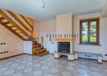 Foto 41 - Casa indipendente VIA DANTE ALIGHIERI
 
10, Carnago - foto 41
