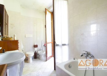 Foto 16 - Villa Via Brigata Garibaldi
 
16, Tortona - foto 16