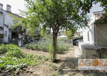 Foto 25 - Villa Via Brigata Garibaldi
 
16, Tortona - foto 25