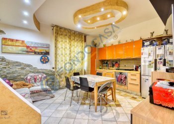 Foto 1 - Trilocale VIA TRIESTE
 
106, Limbiate - foto 1