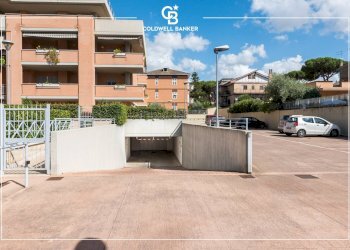 Foto 1 - Box Via Cetraro
 
9, Roma - foto 1