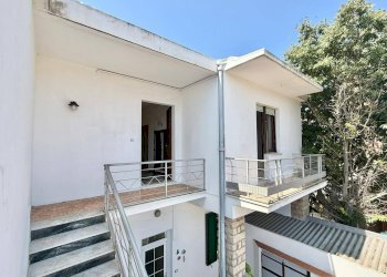 Foto 2 - Appartamento Via Ammiraglio Magnaghi
 
25, La Maddalena - foto 2