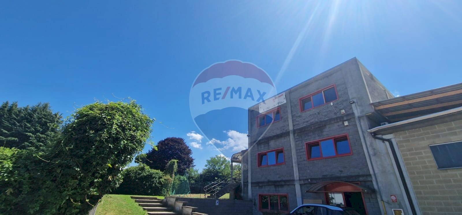 Edificio all\'aperto - Office Via Cesare Battisti
 
5, Dormelletto - photo 2