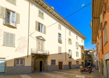 Foto 1 - Trilocale via San Pietro
 
42, Alzano Lombardo - foto 1